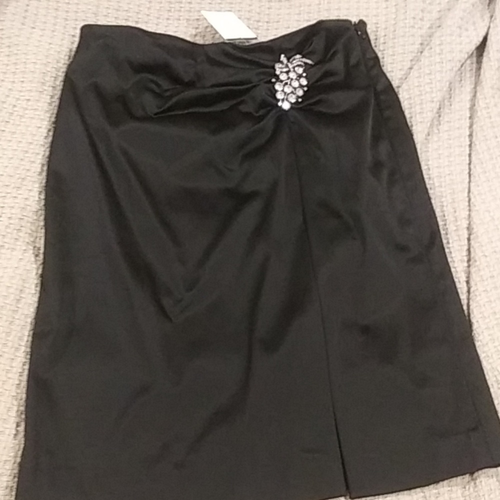 Black skirt